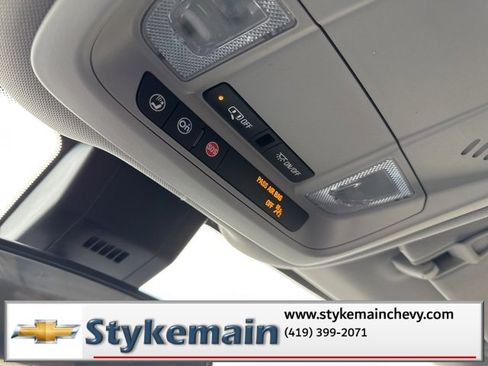 Used 2022 Chevrolet Equinox LT image 41