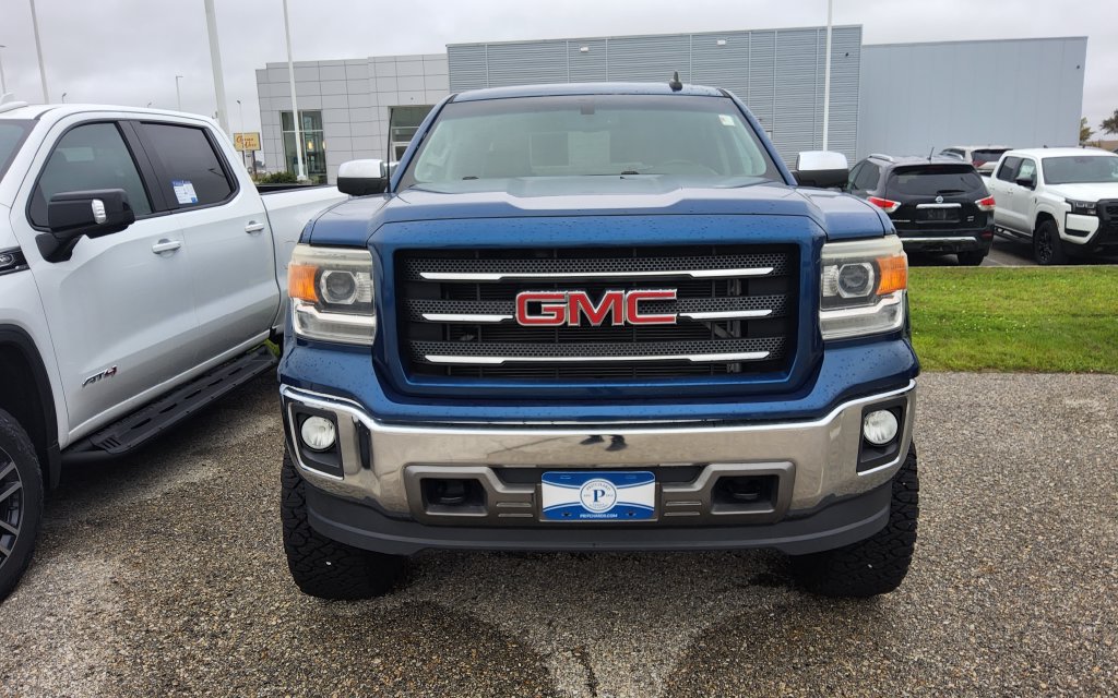 Used 2015 GMC Sierra 1500 SLE AWD/4WD image 2
