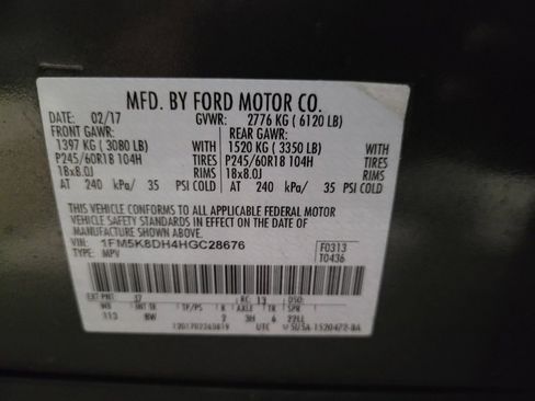 Used 2017 Ford Explorer XLT AWD/4WD image 33