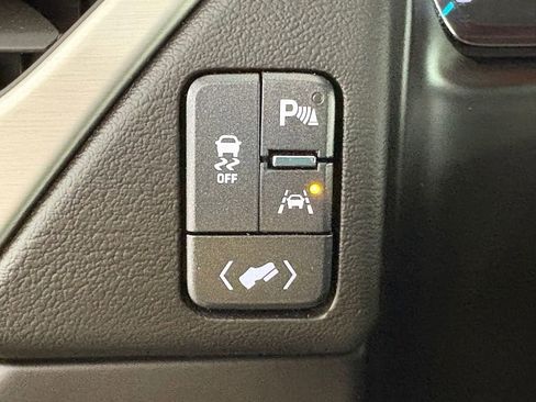Used 2017 GMC Yukon SLT RWD image 22