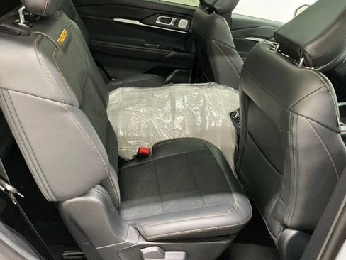 New 2026 Ford Explorer Tremor w/ Tremor Ultimate Package AWD/4WD image 19
