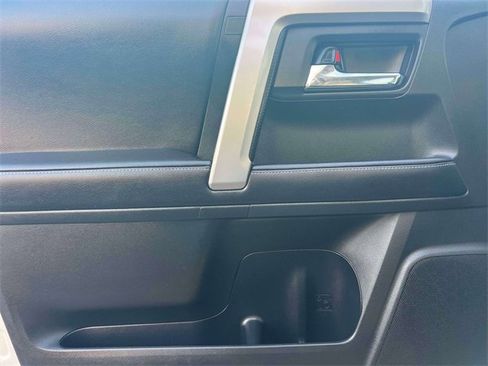 Used 2019 Toyota 4Runner SR5 image 18