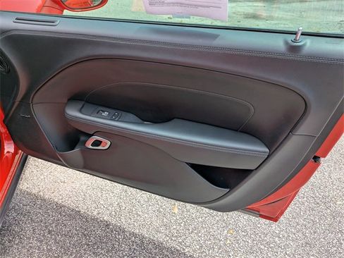 Used 2023 Dodge Challenger R/T w/ Plus Package image 25