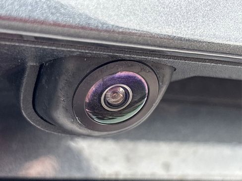 Used 2021 Hyundai Palisade Limited image 15