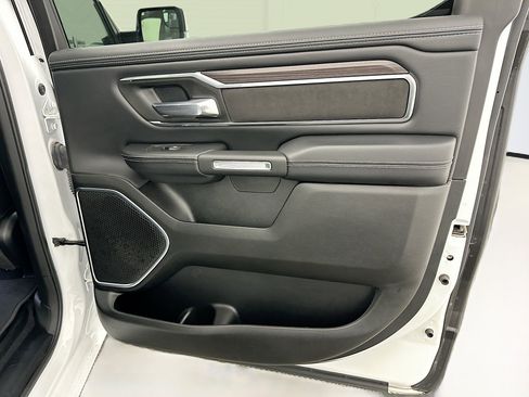 Used 2025 RAM 1500 Laramie image 31