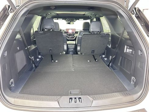 New 2026 Ford Explorer ST-Line image 16