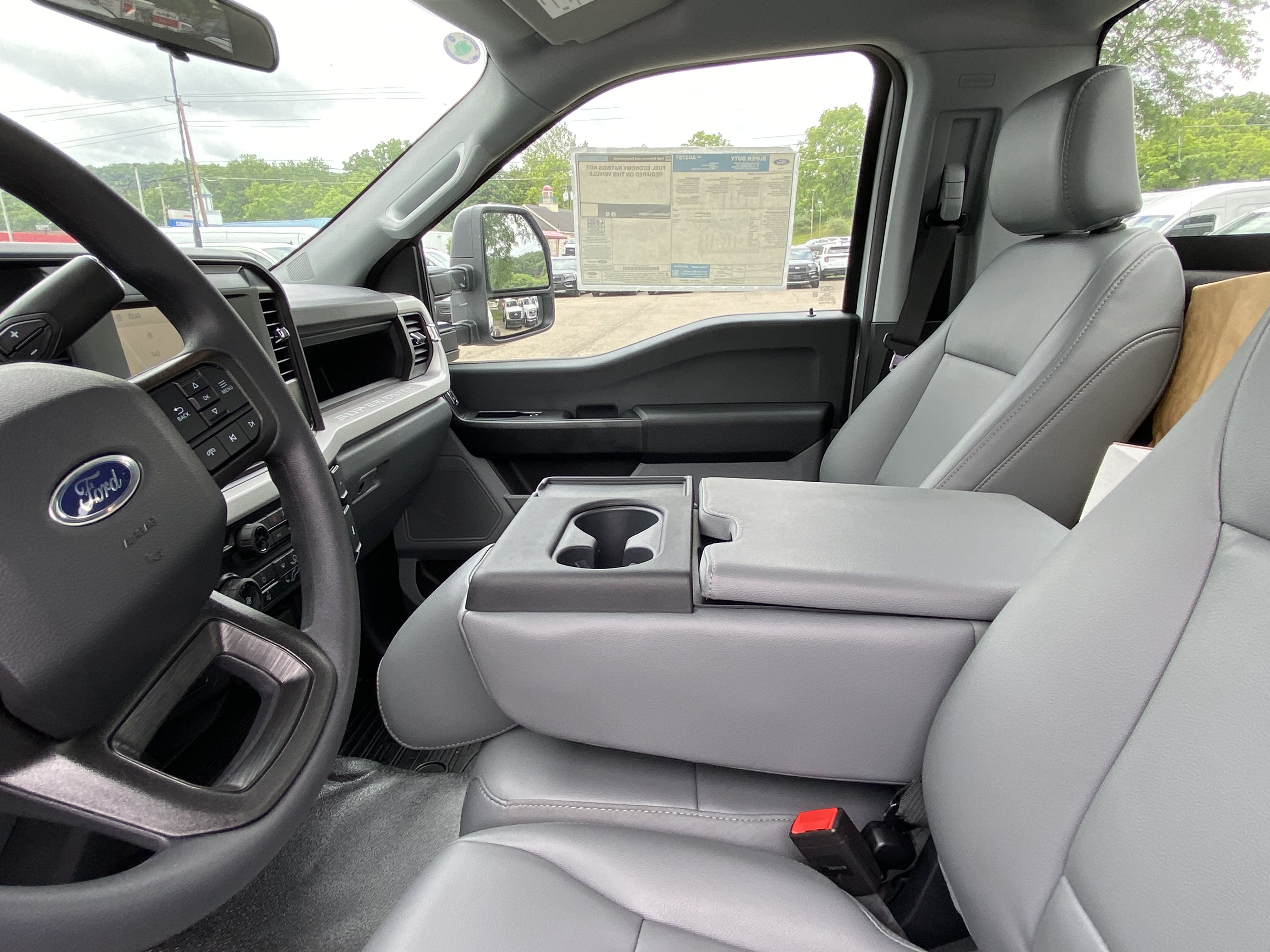 New 2026 Ford F550 4x4 Regular Cab Super Duty image 8