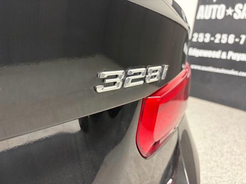 Used 2016 BMW 328i Sedan image 9