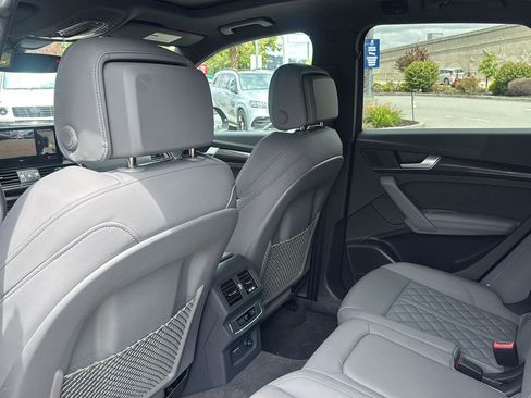 Used 2024 Audi SQ5 Premium Plus w/ Premium Plus Package AWD/4WD image 12