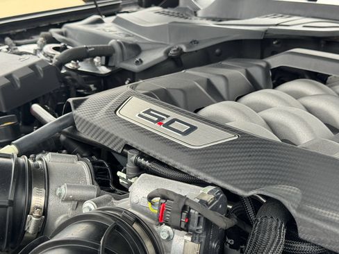 Used 2024 Ford Mustang GT Premium RWD image 30