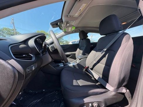 Used 2024 Chevrolet Malibu LT FWD image 17