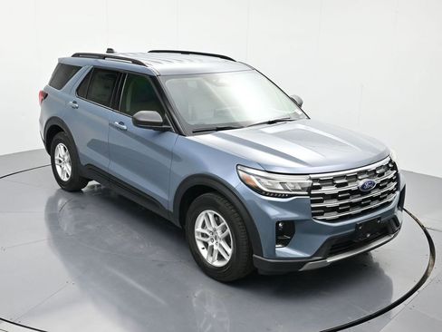 New 2026 Ford Explorer Active w/ Active Comfort Package image 32