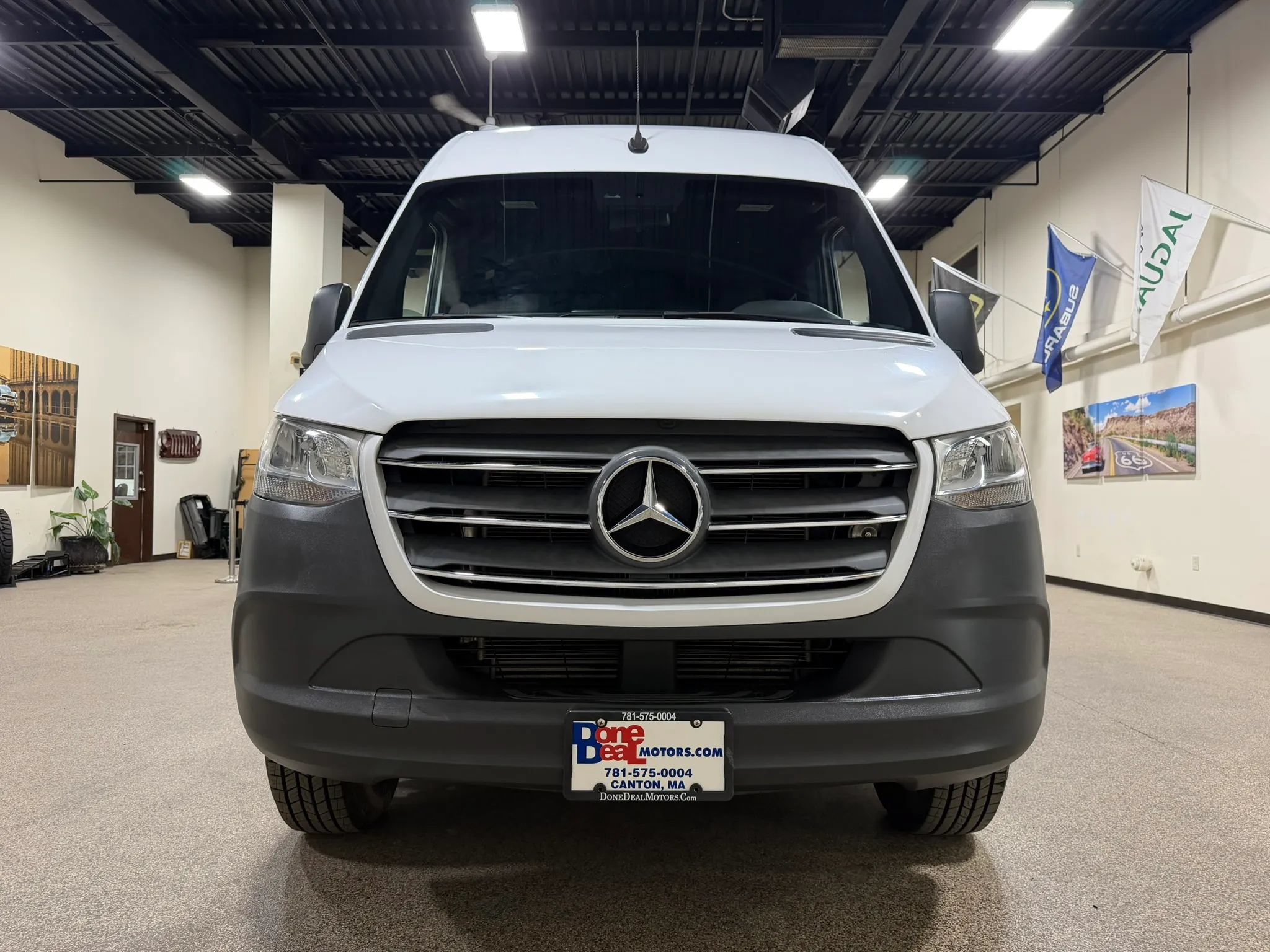 Used 2019 Mercedes-Benz Sprinter 2500 image 3