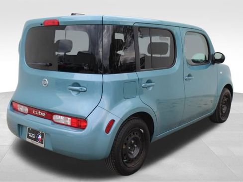 Used 2009 Nissan Cube 1.8 S w/ Interior Illumination Pkg image 8