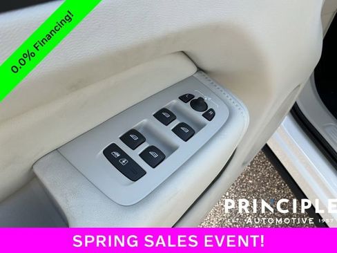 New 2026 Volvo XC60 B5 Ultra w/ Protection Package Premier image 25