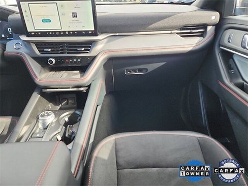 Certified 2025 Ford Explorer ST image 10