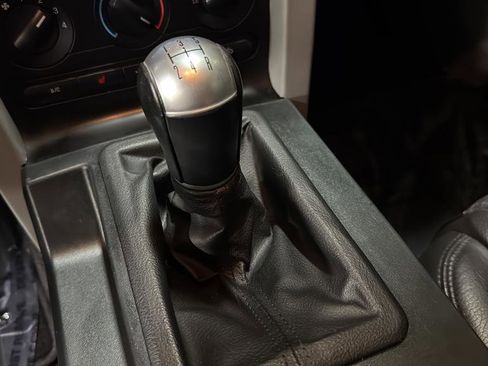 Used 2008 Ford Mustang GT Premium image 15