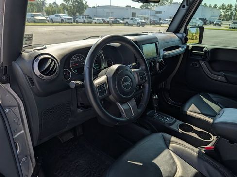 Used 2016 Jeep Wrangler Unlimited Sport AWD/4WD image 17