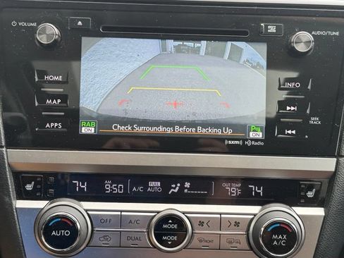 Used 2017 Subaru Outback 2.5i Touring w/ Popular Package #5A AWD/4WD image 25