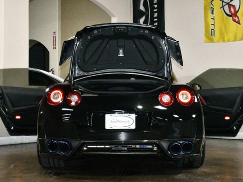 Used 2013 Nissan GT-R Black Edition AWD/4WD image 88