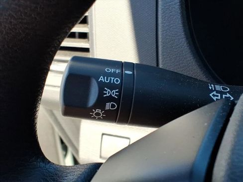 Used 2024 Nissan Frontier S w/ S Utility Package image 17