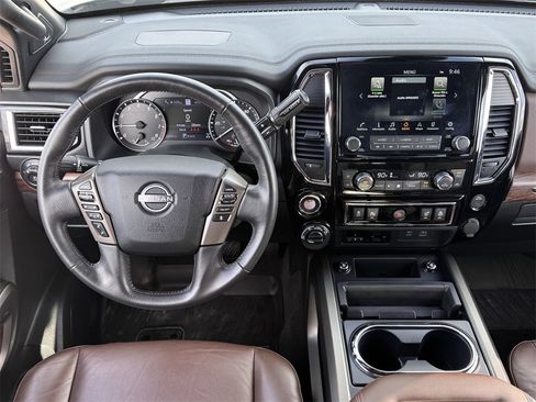 Used 2024 Nissan Titan Platinum Reserve w/ Moonroof Package image 11