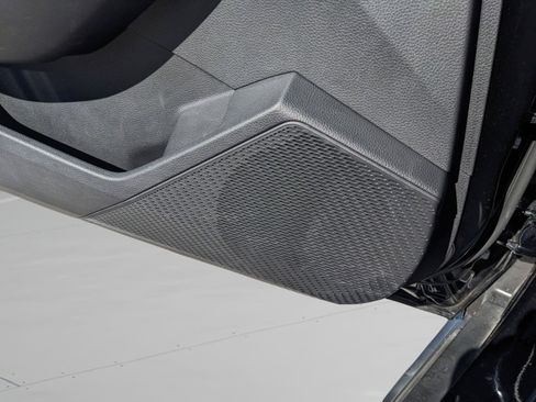 Used 2023 Honda Accord EX image 24