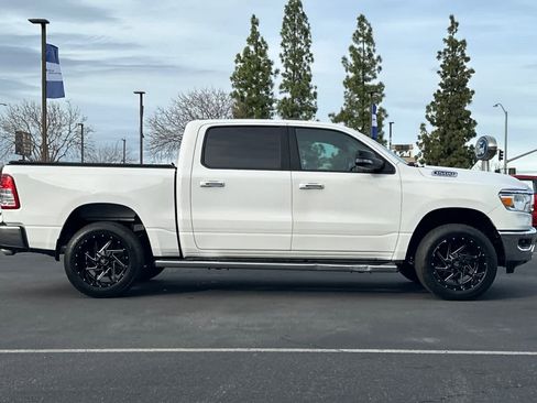 Used 2019 RAM 1500 Big Horn image 8