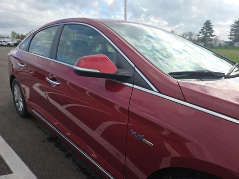 Used 2016 Hyundai Sonata SE image 5