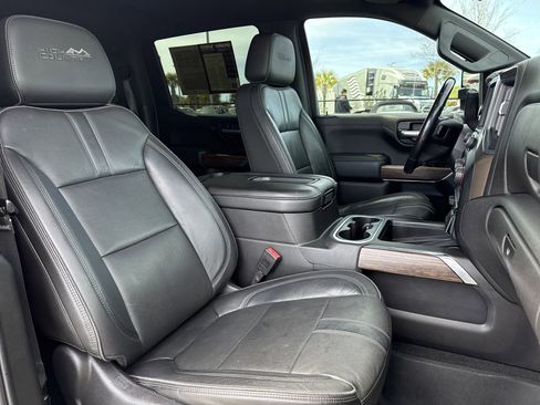 Used 2020 Chevrolet Silverado 1500 High Country w/ Technology Package image 44