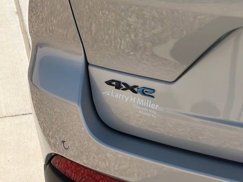 Used 2024 Jeep Grand Cherokee Trailhawk w/ Advanced Protech Group II image 7