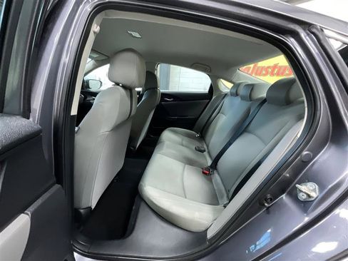 Used 2019 Honda Civic LX image 17