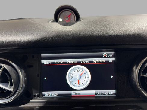 Used 2015 Mercedes-Benz SLK 250 w/ Premium Package image 30