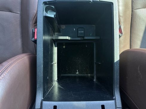 Used 2016 Toyota 4Runner Limited image 28