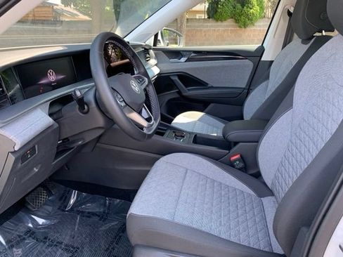 Used 2025 Volkswagen Tiguan S AWD/4WD image 11
