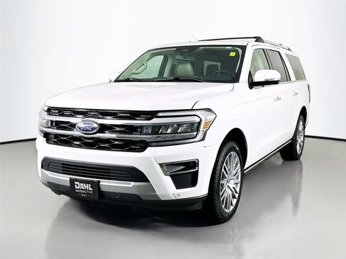 Used 2024 Ford Expedition Max Limited image 3