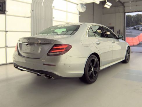 Used 2017 Mercedes-Benz E 300 4MATIC w/ Premium 1 Package image 3