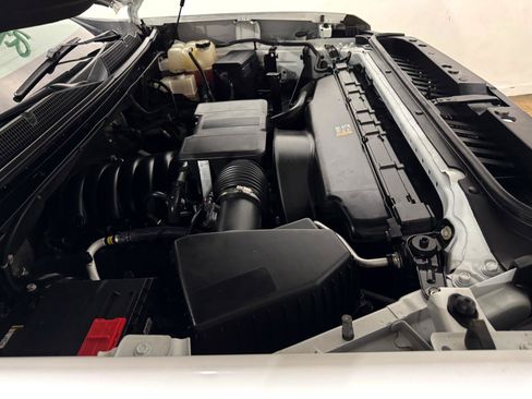 Used 2023 Chevrolet Silverado 2500 W/T AWD/4WD image 41