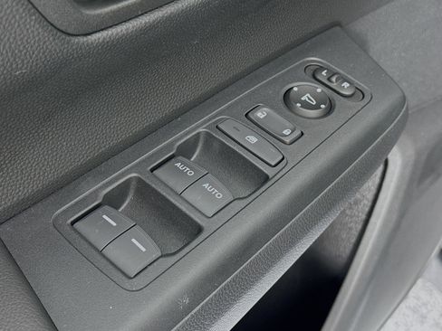 Certified 2025 Honda CR-V Sport image 17