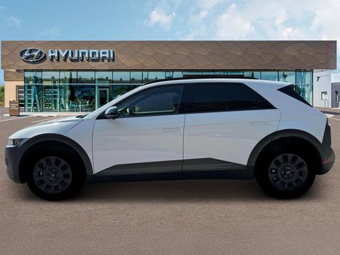New 2025 Hyundai Ioniq 5 XRT image 3