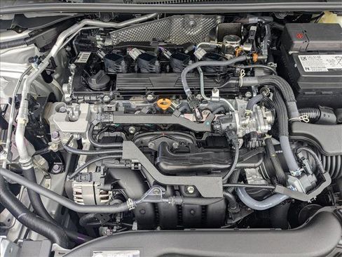 Used 2025 Toyota Corolla LE FWD image 15