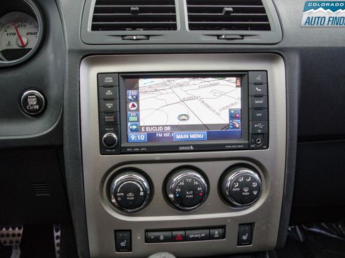 Used 2014 Dodge Challenger SRT8 w/ Harman/Kardon Audio Group image 15