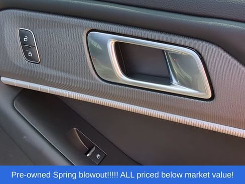 Used 2025 Ford Explorer ST-Line w/ ST-Line Street Pack AWD/4WD image 47