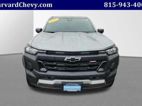 Used 2024 Chevrolet Colorado Trail Boss w/ Advanced Trailering Package image 2