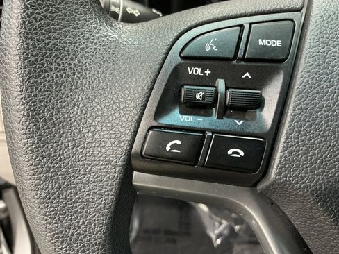 Used 2021 Hyundai Tucson Value w/ Cargo Package image 13