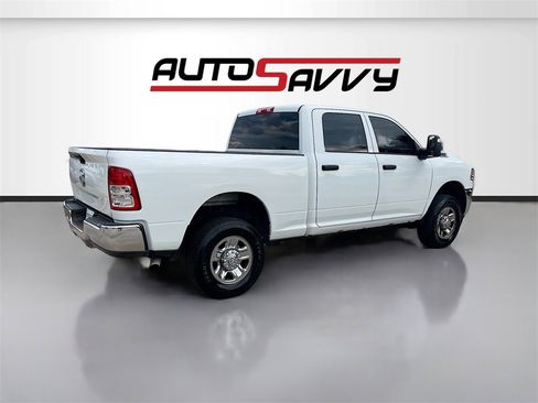 Used 2023 RAM 2500 Tradesman w/ Chrome Appearance Group image 7