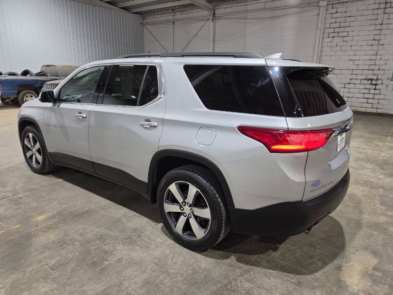 Used 2019 Chevrolet Traverse LT w/ LT Premium Package AWD/4WD image 8