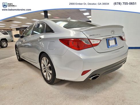 Used 2014 Hyundai Sonata SE w/ Premium Package 03 FWD image 8