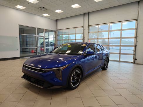 Used 2025 Kia K4 EX FWD image 7