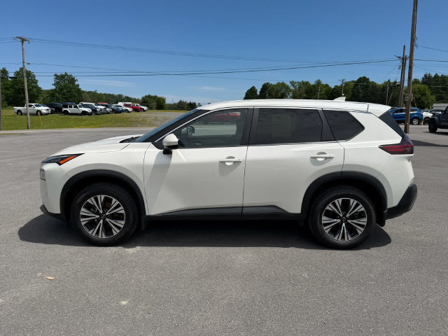 Used 2023 Nissan Rogue SV AWD/4WD image 2